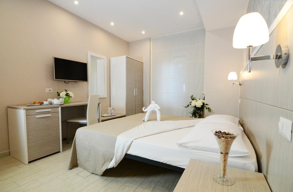 Le Quattro Piazze Bed & Breakfast Sorrento Dış mekan fotoğraf