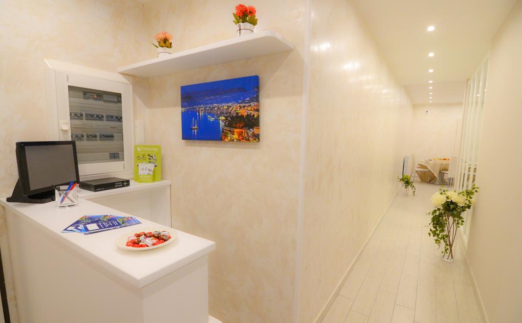 Le Quattro Piazze Bed & Breakfast Sorrento Dış mekan fotoğraf