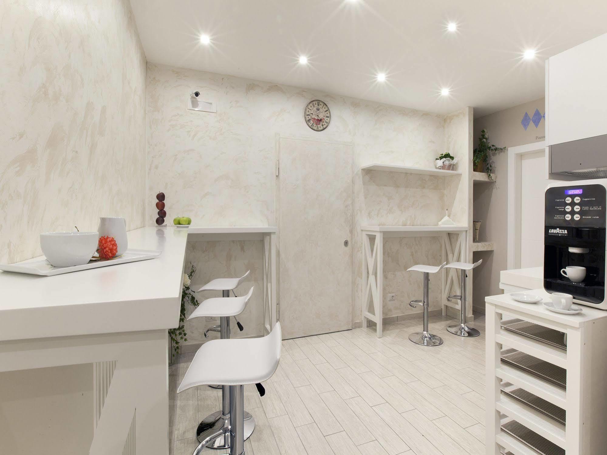 Le Quattro Piazze Bed & Breakfast Sorrento Dış mekan fotoğraf