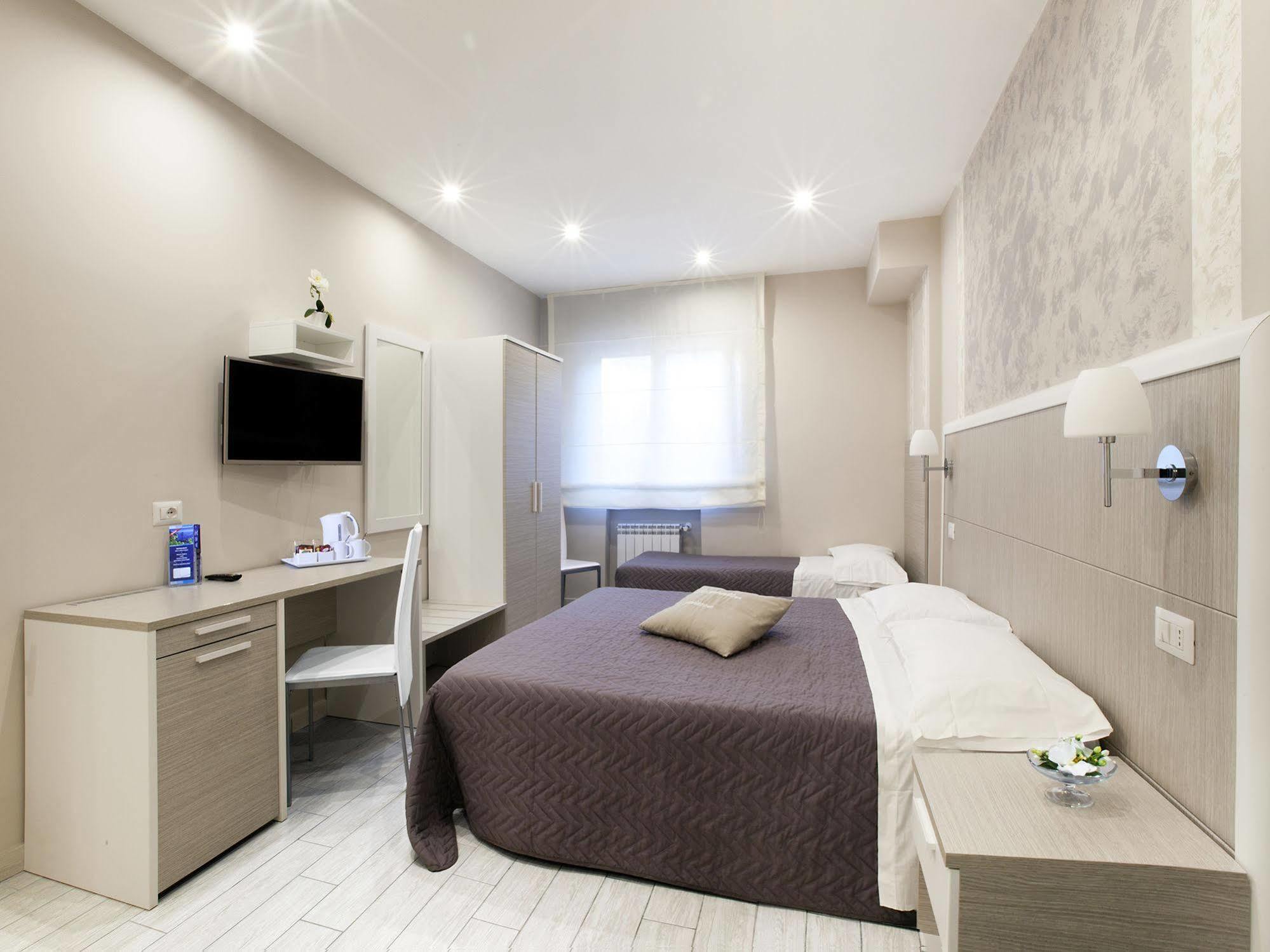 Le Quattro Piazze Bed & Breakfast Sorrento Dış mekan fotoğraf